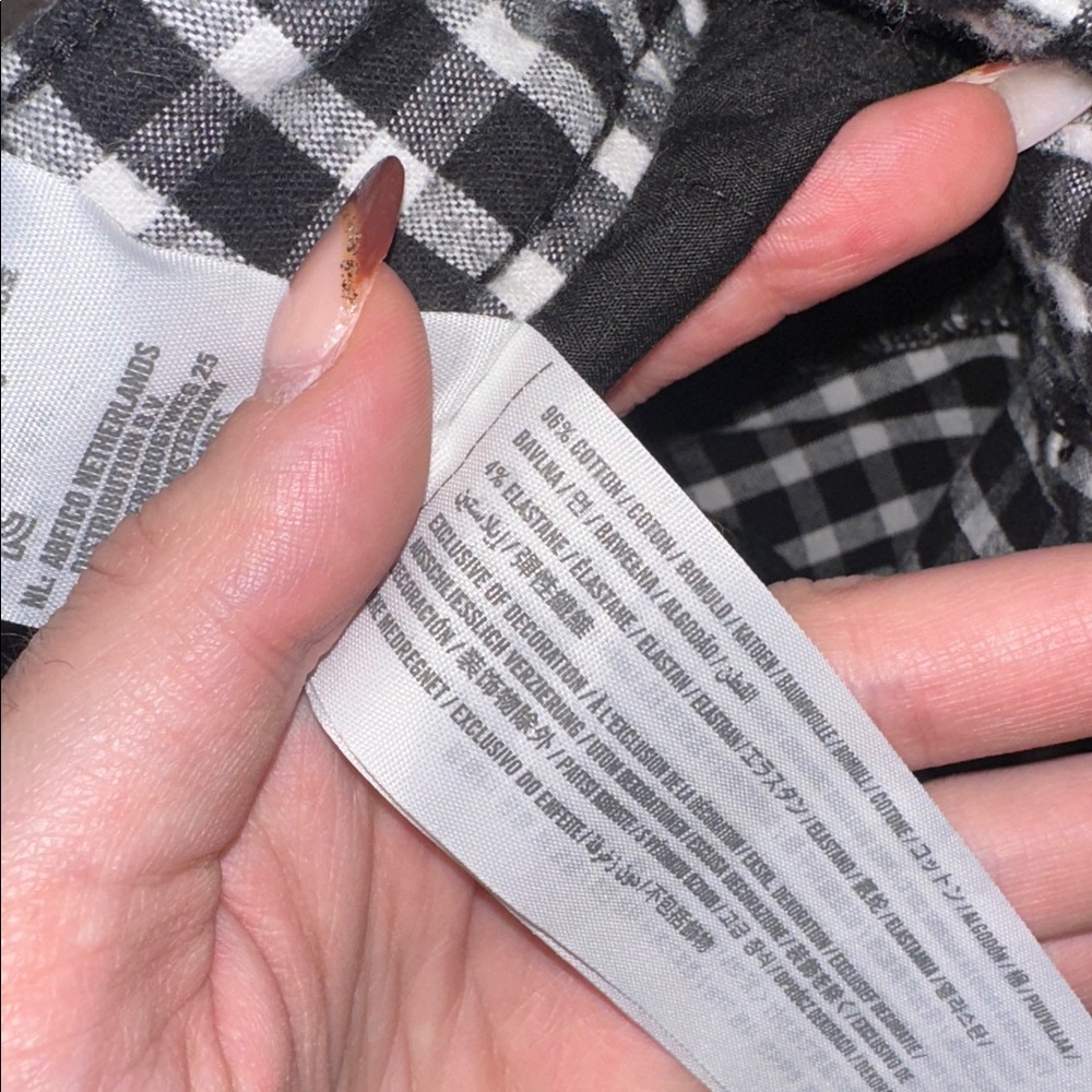 Hollister Plaid Stretchy Straight Leg Pants - Picture 6 of 6